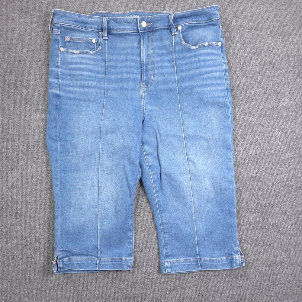 American Eagle Next Level Stretch Capri Jeans Womens 18 Short Blue Denim